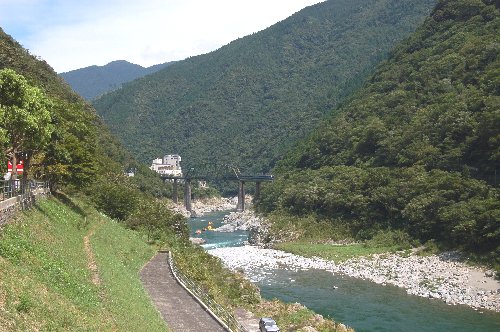 b0046349_1441572.jpg