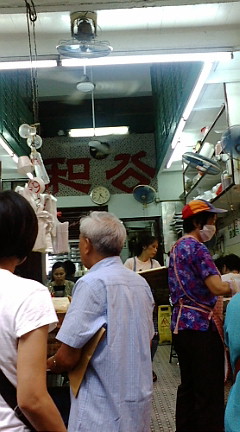 a0098948_0375030.jpg