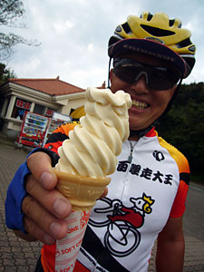 d0023725_1262572.jpg