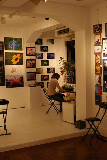 f0094045_2212670.jpg