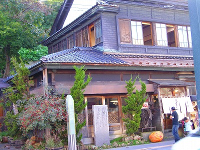 a0022041_0314338.jpg