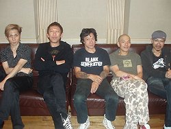 b0033935_23321035.jpg
