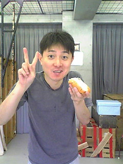 f0042008_2204917.jpg