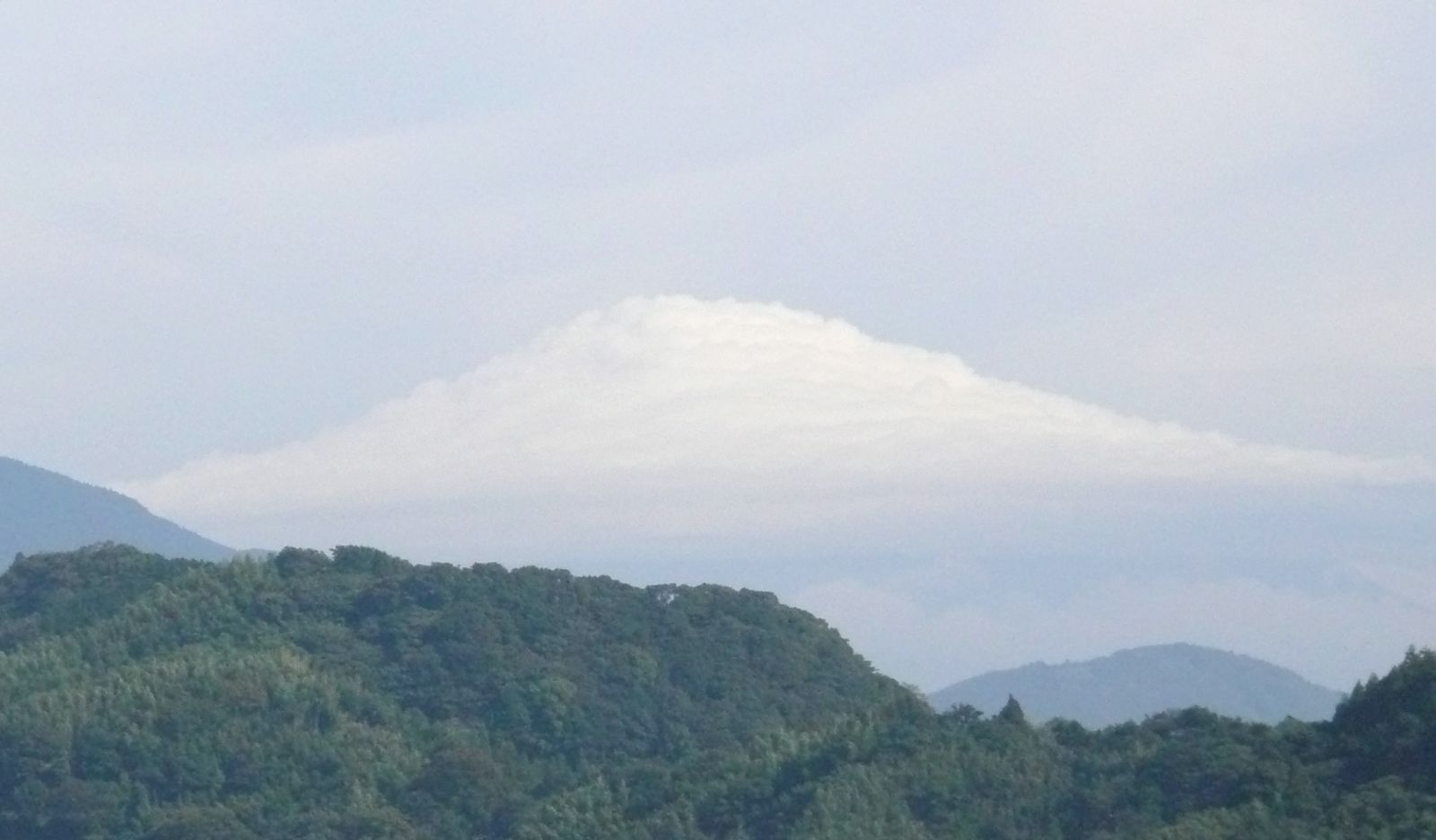 e0033229_2262237.jpg