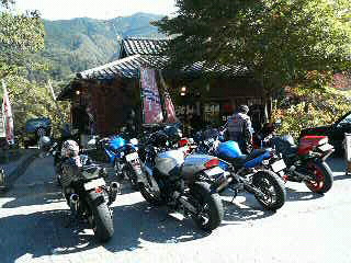 f0127408_2035543.jpg