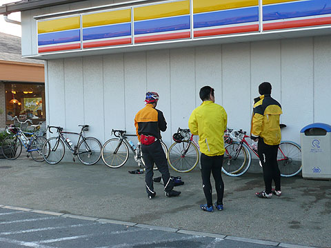c0107075_2215233.jpg
