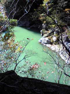 f0011875_19222876.jpg