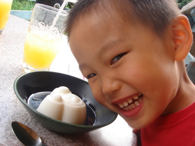 d0091001_2394466.jpg