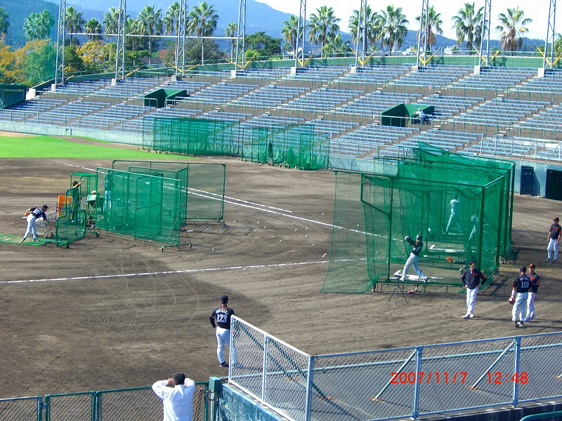 b0029438_0545892.jpg