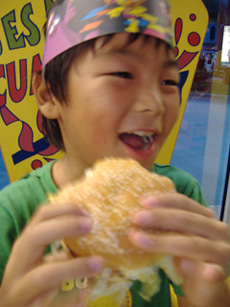 e0023086_8133218.jpg