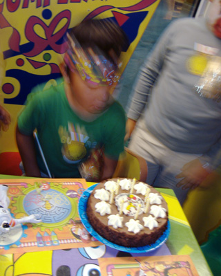 e0023086_8472566.jpg