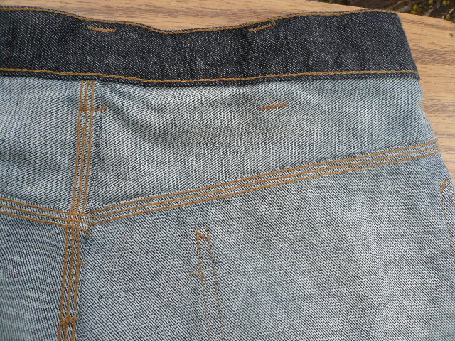 f0137481_2348414.jpg