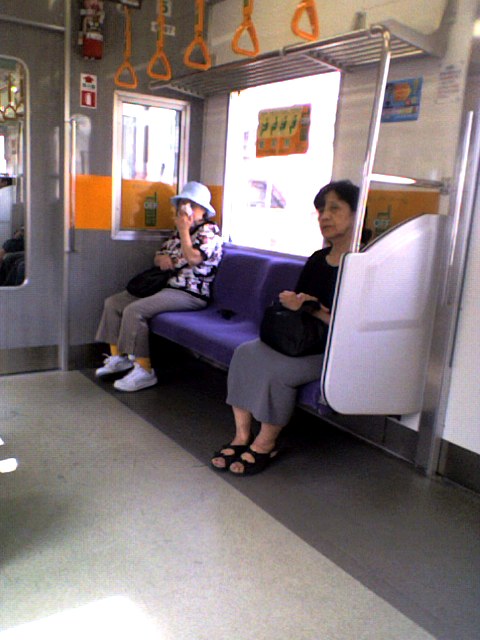 f0016783_0435875.jpg
