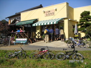 e0002927_22313281.jpg