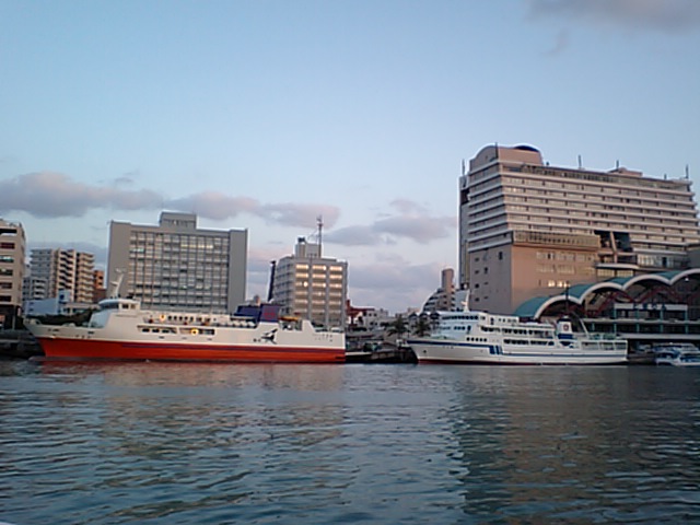 b0089616_0483559.jpg