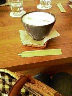 f0051101_1651669.jpg