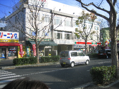 d0116578_2265195.jpg