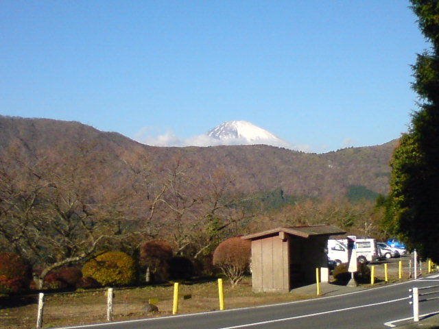 b0008103_0254129.jpg