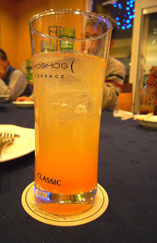 d0069235_2358368.jpg