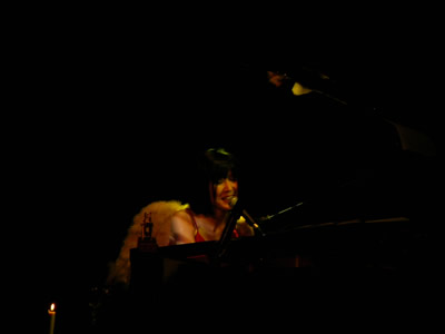 e0029132_2302370.jpg