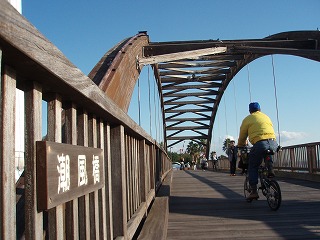 c0105785_8521777.jpg