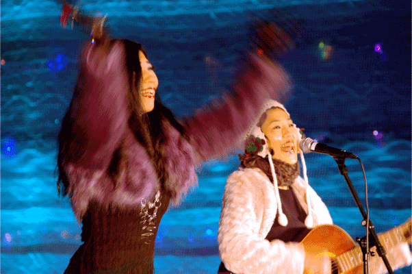 f0057456_23283755.gif