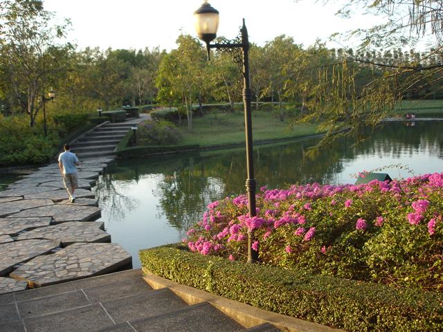 d0120021_1646349.jpg