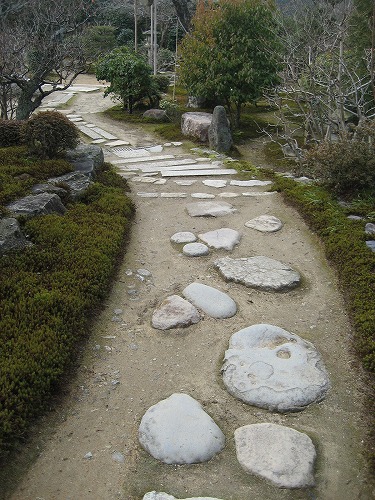 e0106372_1226653.jpg