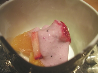 d0083316_1045452.jpg