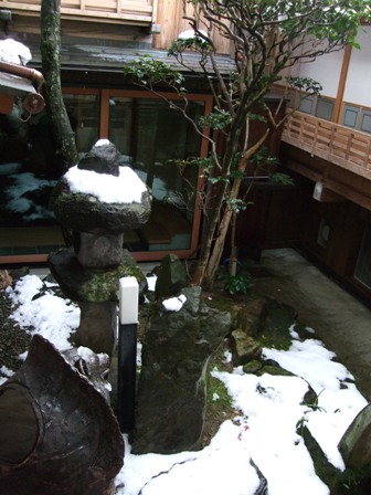 f0106190_13501.jpg
