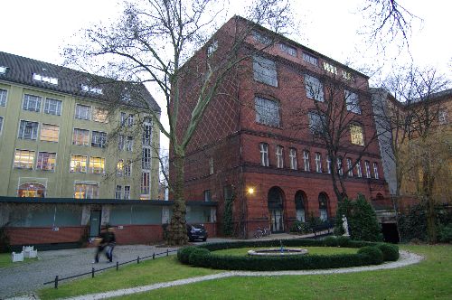 e0059307_3245431.jpg