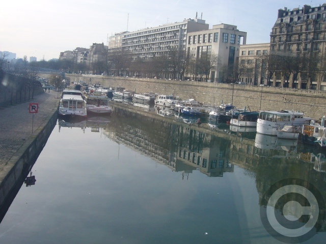 a0008105_0523881.jpg