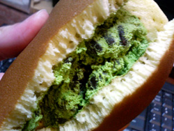 f0000425_2039227.jpg