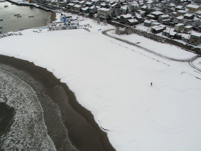 f0084796_0564848.jpg