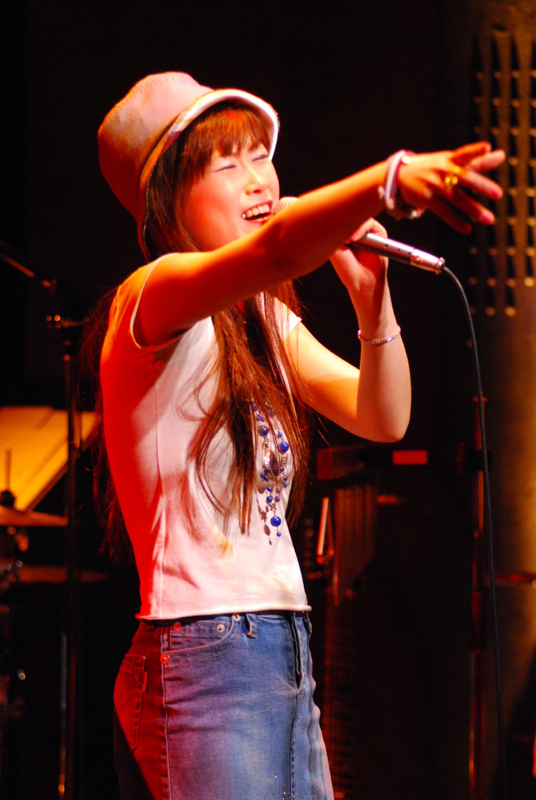 e0078743_35569.jpg