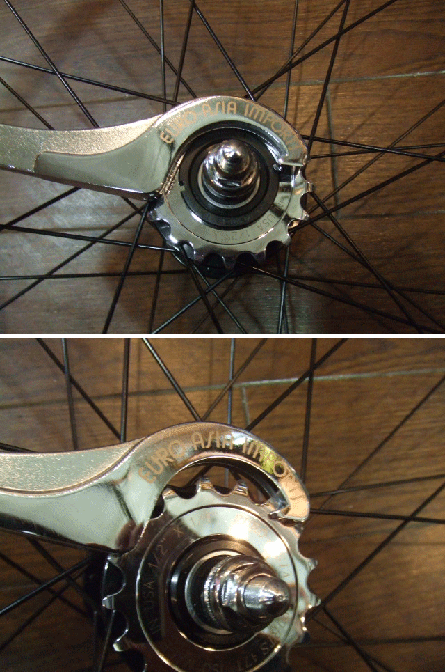 f0017092_23573143.gif