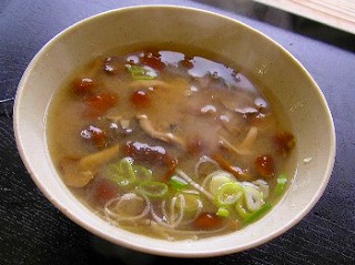 写真をクリックしきのこの具をみよう