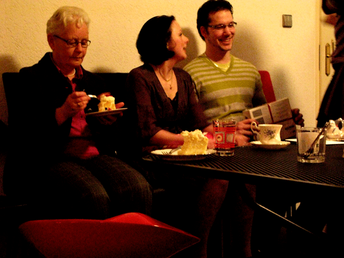 f0121120_6274341.gif