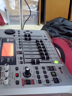 a0106975_0591443.jpg
