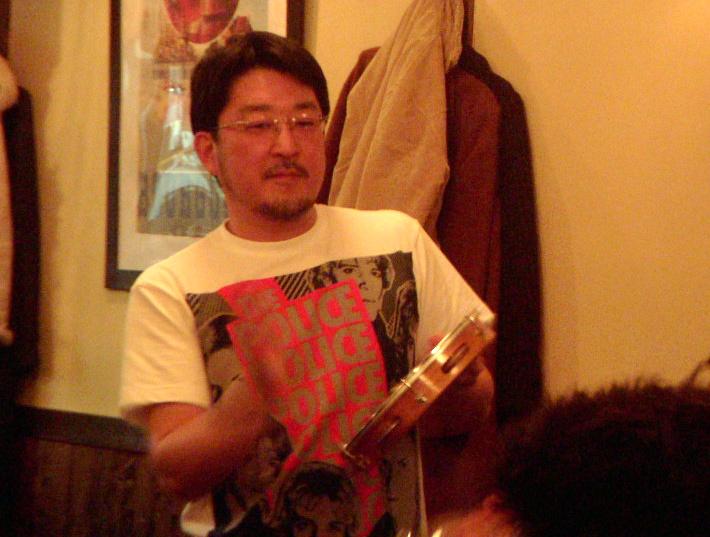 b0019140_12385186.jpg