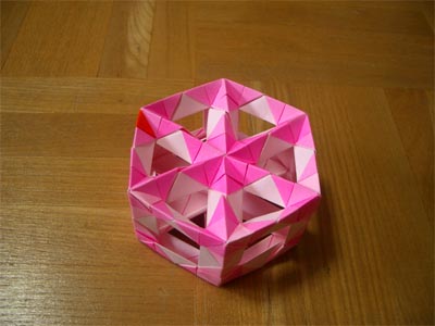 正方形の折り紙から六角形を切り出す方法 ...