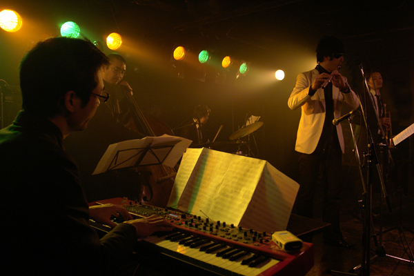 a0101513_23214412.jpg