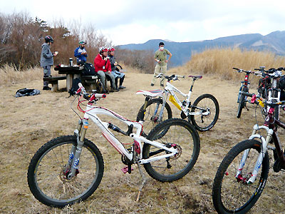 d0023725_1054354.jpg
