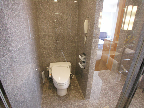 d0150915_1374821.jpg