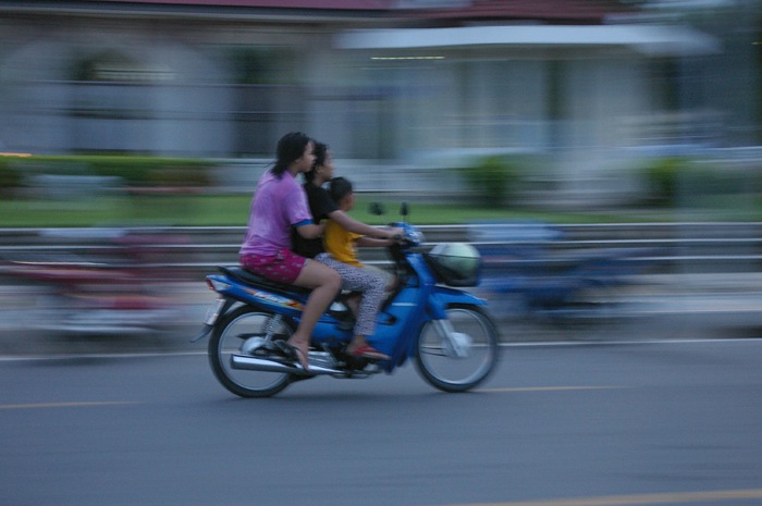 e0100152_8123532.jpg