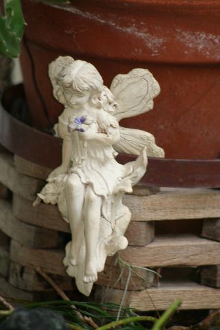 e0129046_1037069.jpg