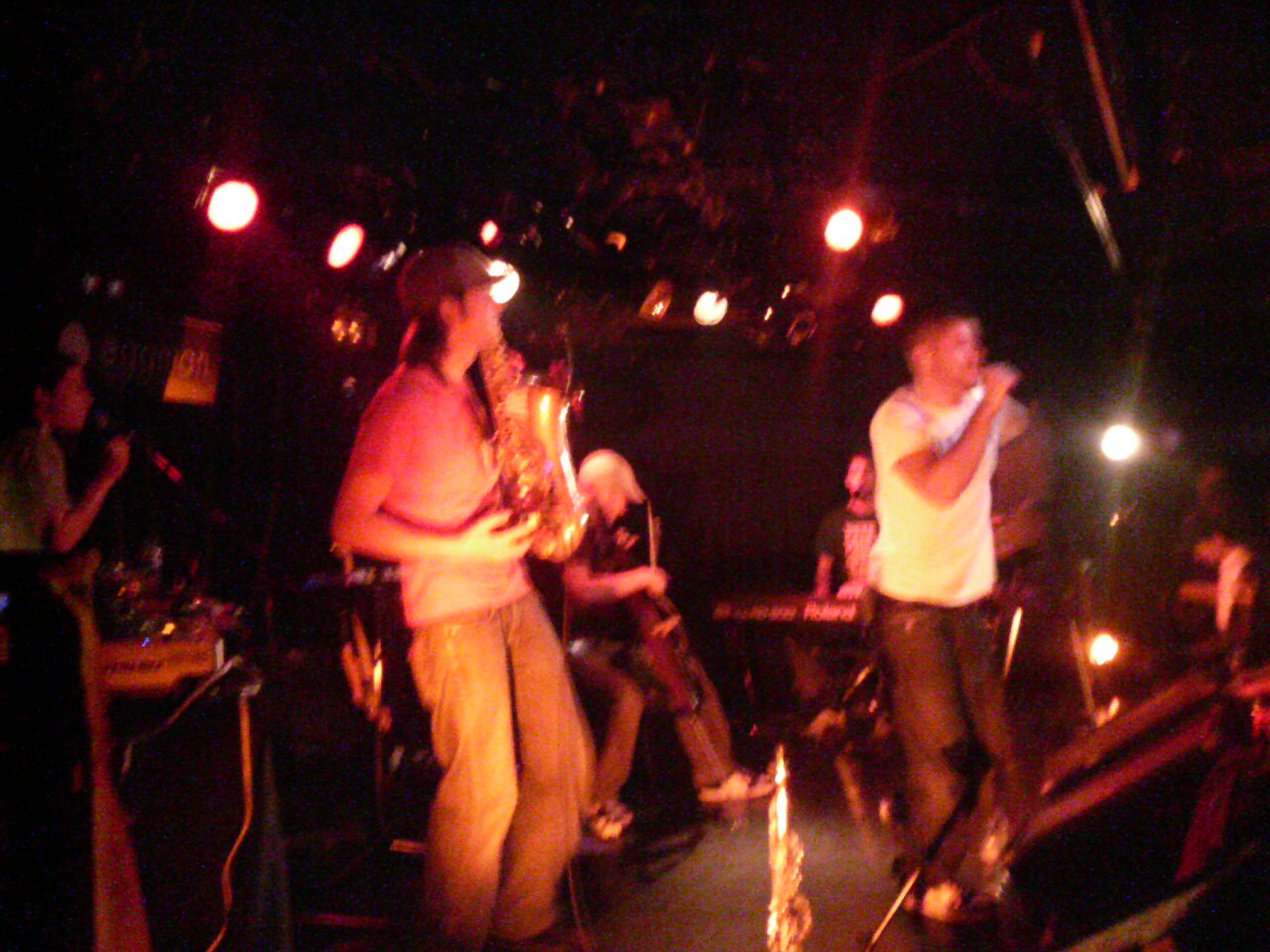 a0095069_032817.jpg
