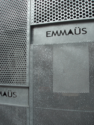 c0129702_41324.gif