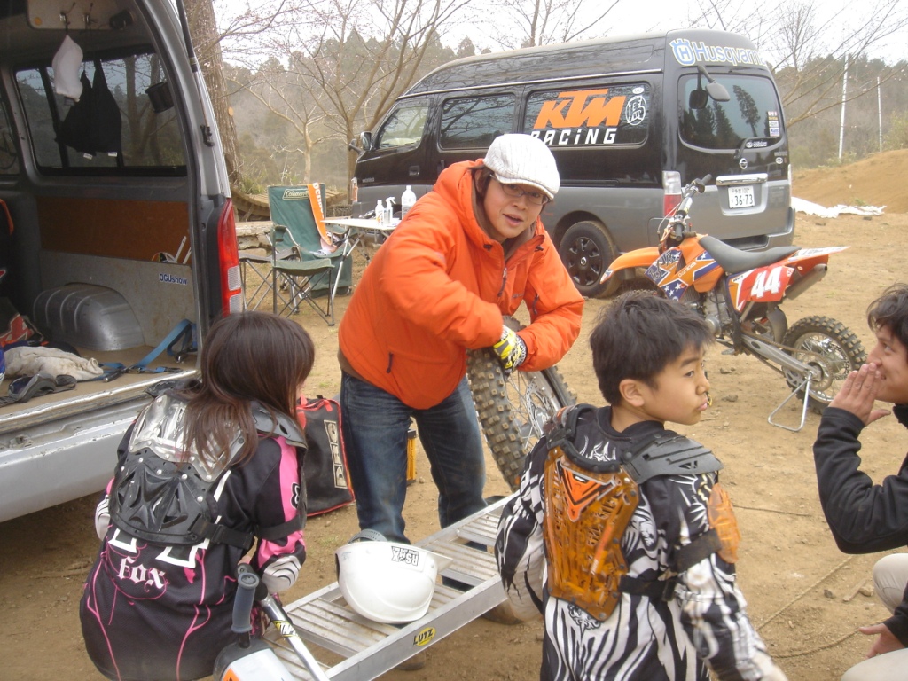 f0114520_1058864.jpg