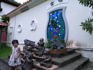 e0121993_31582.jpg